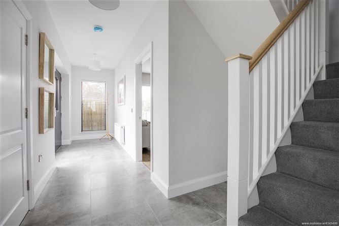 1B Cypress Park, Templeogue, Dublin 6W