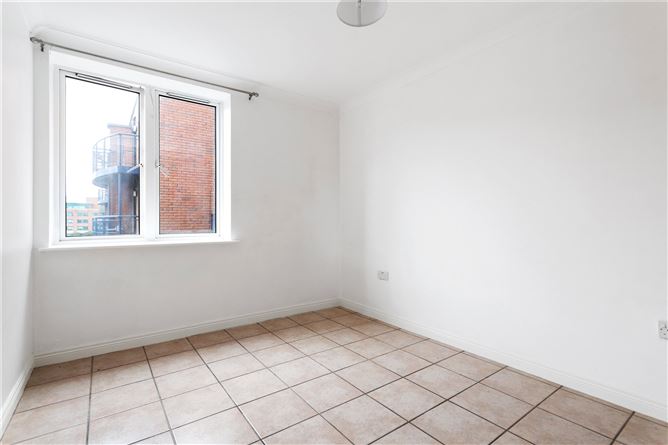 143 The Kish, Custom House Harbour, IFSC, Dublin 1