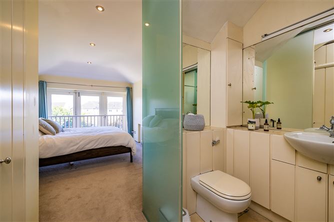 46 Lower Churchtown Road , Churchtown, Dublin 14