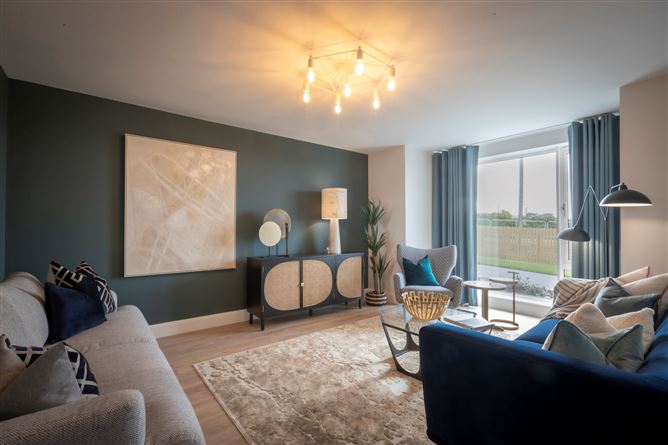 https://photos-a.propertyimages.ie/media/0/9/4/4824490/e03ff0fb-56b0-49c7-b99f-2f08688864a5_l.jpg