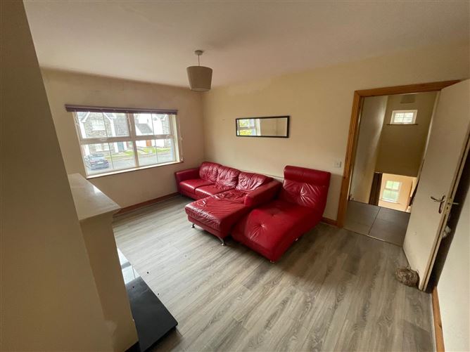 17 Cill Greine, Lismonaghan, Letterkenny, Co. Donegal