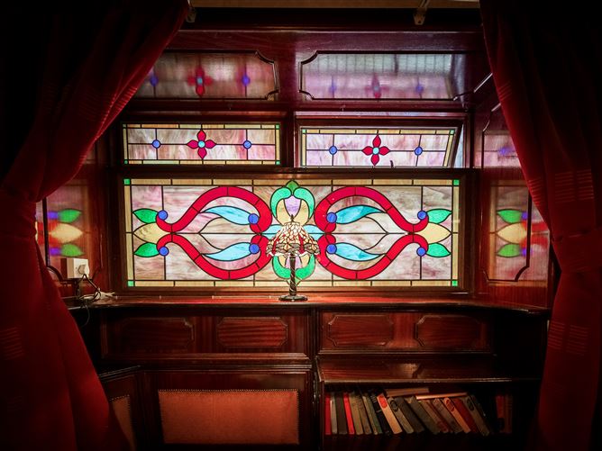 Sean Tierneys Bar & Restaurant, 13 Connell Street, Clonmel, Co. Tipperary