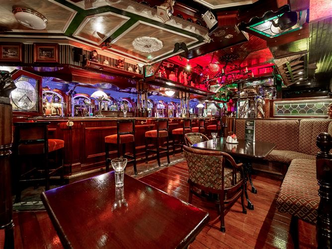 Sean Tierneys Bar & Restaurant, 13 Connell Street, Clonmel, Co. Tipperary