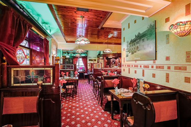Sean Tierneys Bar & Restaurant, 13 Connell Street, Clonmel, Co. Tipperary