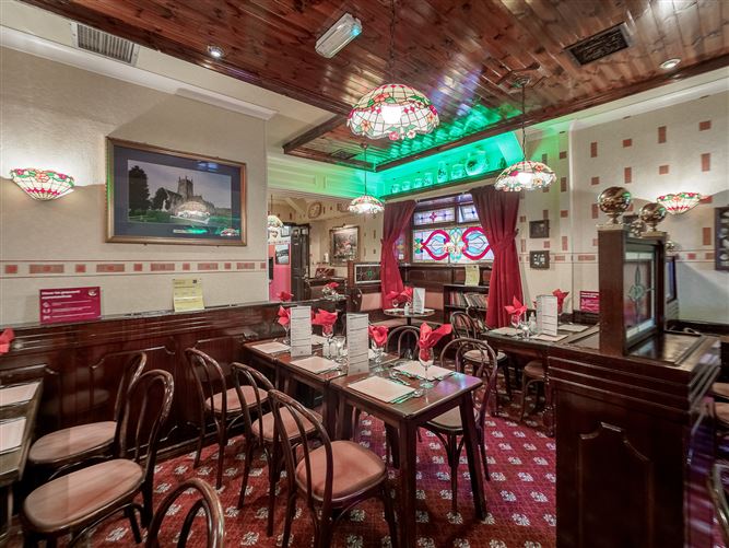 Sean Tierneys Bar & Restaurant, 13 Connell Street, Clonmel, Co. Tipperary