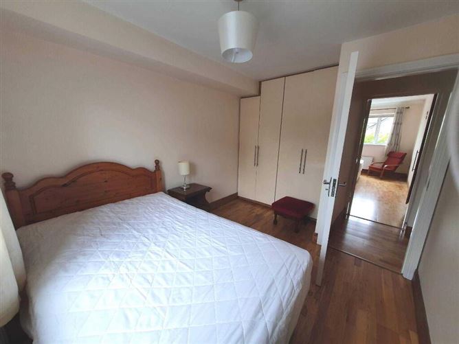 4 Railway St, Navan, Meath