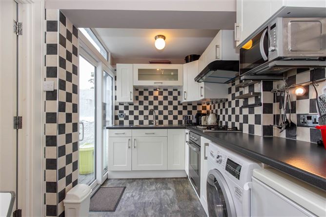 5 Tower Terrace, Rowserstown Lane, Dublin 8