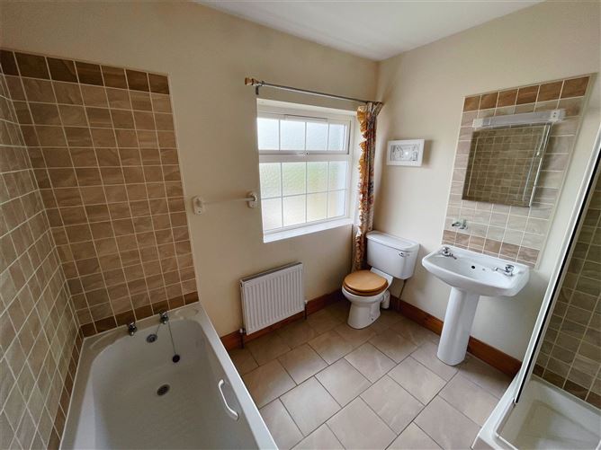 2 Canal View, Clones Rd, Monaghan