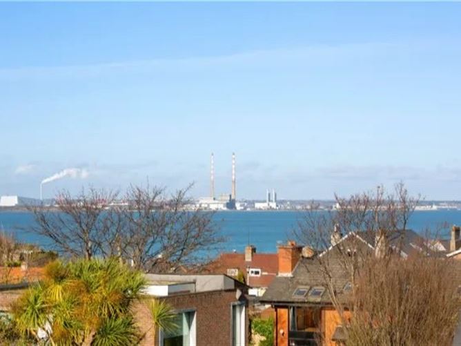 18 Alma Court, Alma Road, Monkstown, Co. Dublin