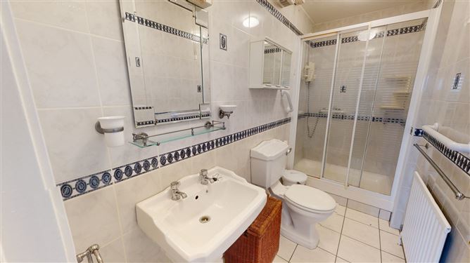 18 Alma Court, Alma Road, Monkstown, Co. Dublin