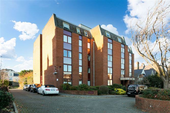 18 Alma Court, Alma Road, Monkstown, Co. Dublin