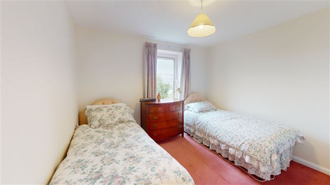 18 Alma Court, Alma Road, Monkstown, Co. Dublin
