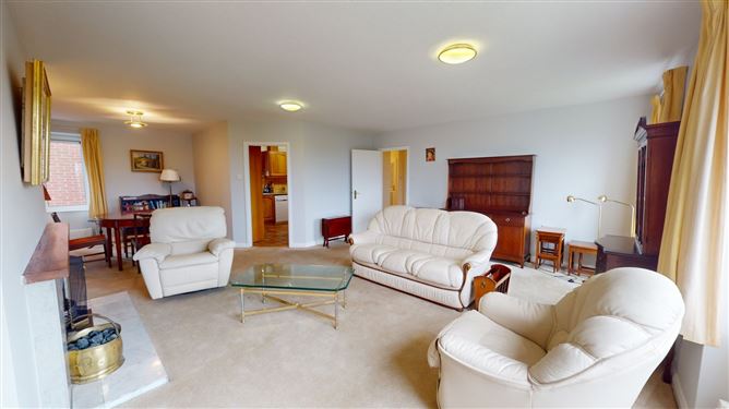 18 Alma Court, Alma Road, Monkstown, Co. Dublin