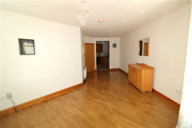 42 Woodbrook Court, Castleknock,   Dublin 15