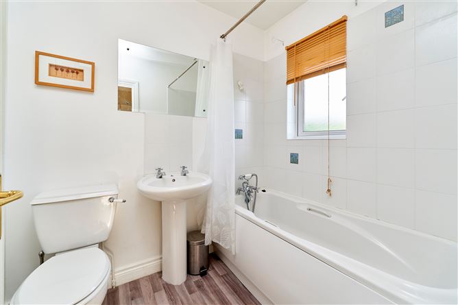 1 The Paddocks, Proudstown Road, Navan, Meath