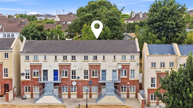 24 Sliabh Na Mban Mews, Davis Road, Clonmel, Co. Tipperary