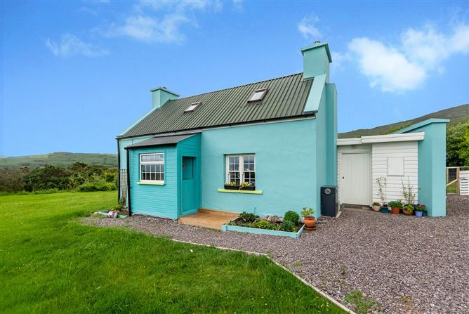 Omega Cottage, Bohacogram, Sneem, Co. Kerry