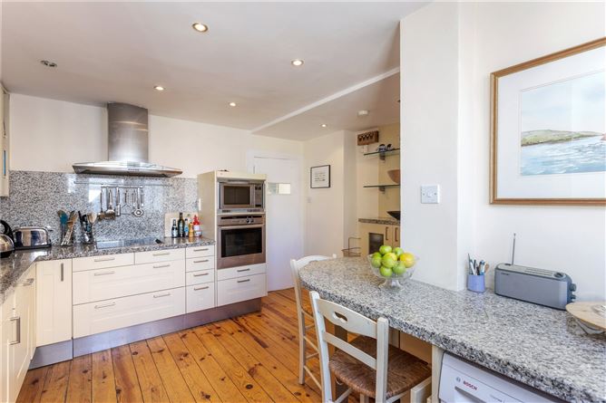 7 Lynton Court, Merrion Road, Ballsbridge, Dublin 4