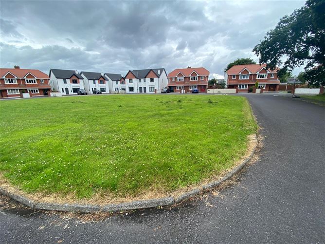 27 Oakfield, Park Road, Killarney, Co. Kerry