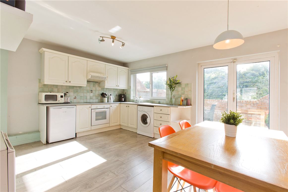 1 Laurence Court, Mount Argus Road, Harold's Cross, Dublin 6w Sherry