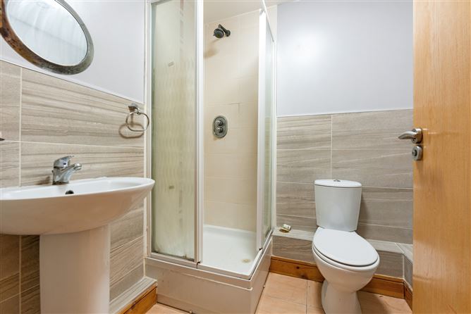 35 Adamstown Avenue, Lucan, Co. Dublin
