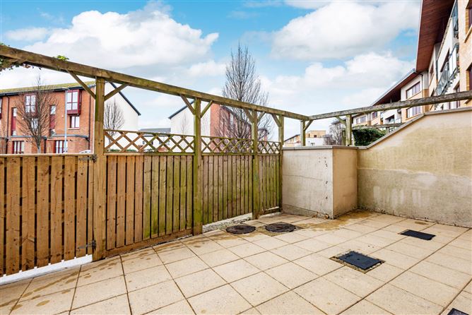 35 Adamstown Avenue, Lucan, Co. Dublin