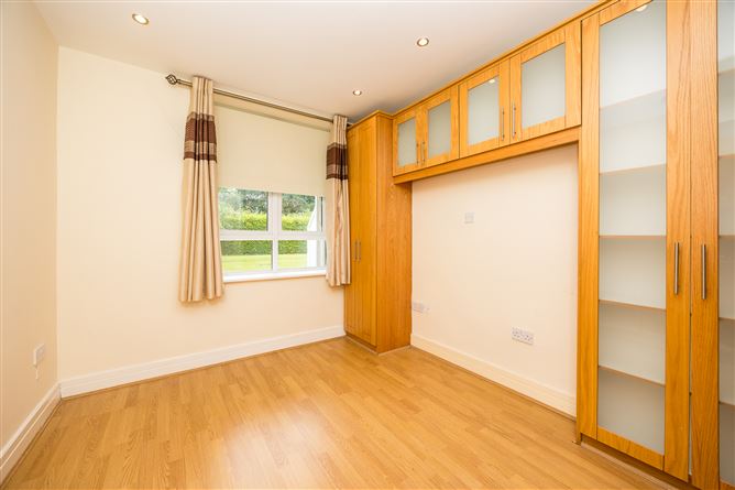 69 Castleheath, Malahide, County Dublin