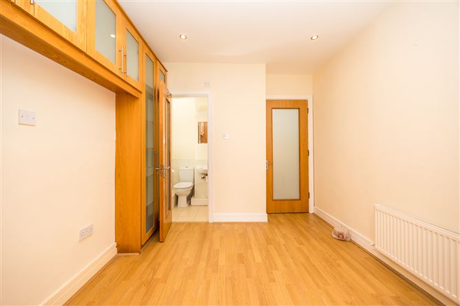 69 Castleheath, Malahide, County Dublin
