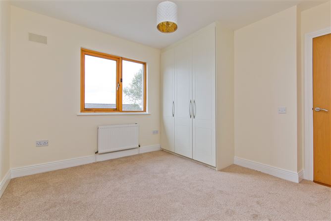 22 Hunters Lane, Ballycullen, Dublin 24