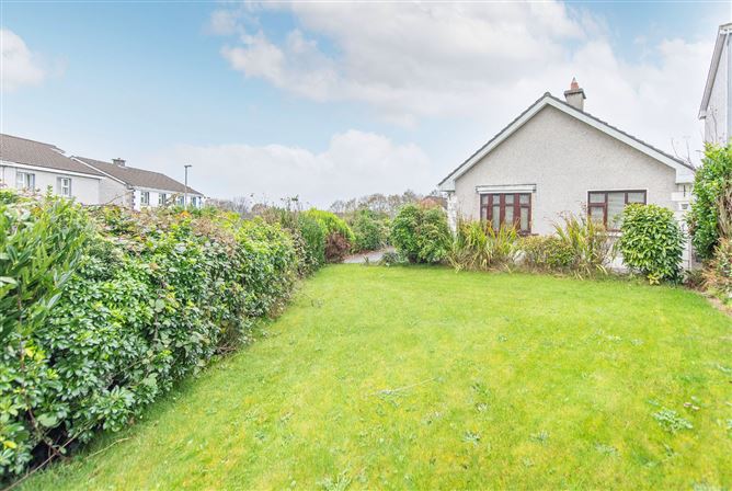 100 Laurel Park, Newcastle, Galway City, Galway