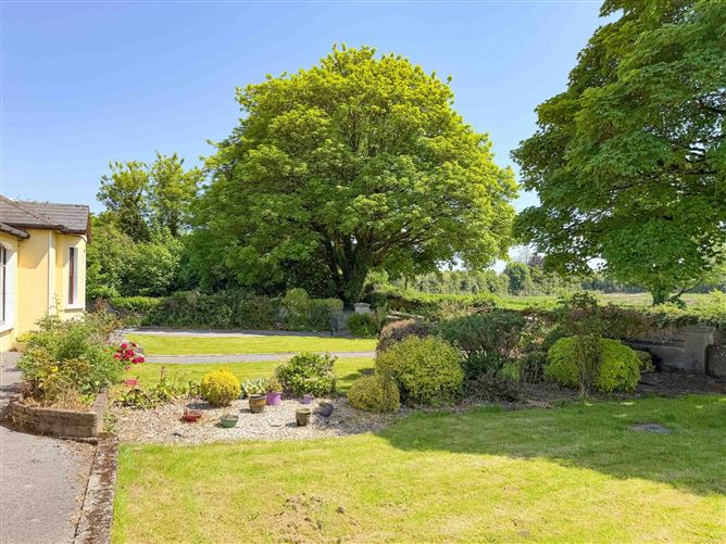 Owenbeg, Ballycurrane, Thurles, Co. Tipperary