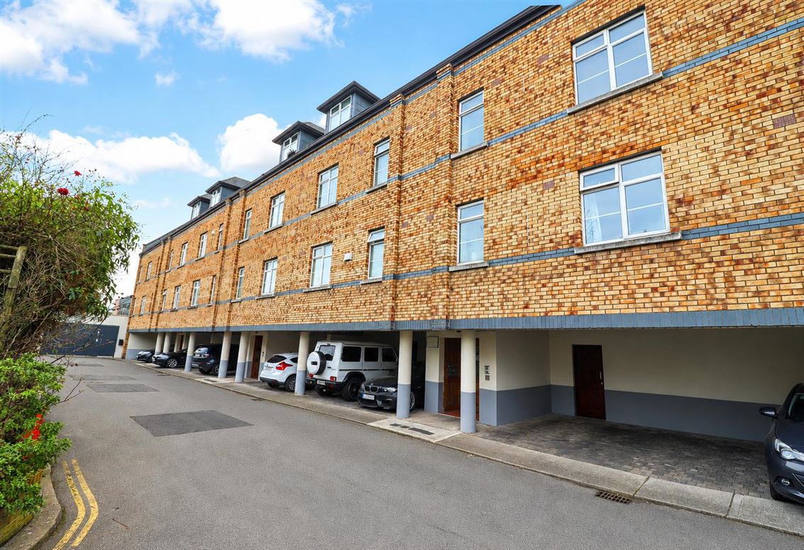 Shaws Lane, Off Bath Avenue, Sandymount, Dublin 4