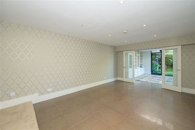 https://photos-a.propertyimages.ie/media/0/9/6/5014690/489378fd-152f-41d0-8603-6578e5a31877_l.jpg