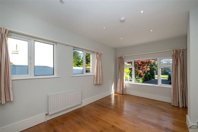 https://photos-a.propertyimages.ie/media/0/9/6/5014690/489378fd-152f-41d0-8603-6578e5a31877_l.jpg