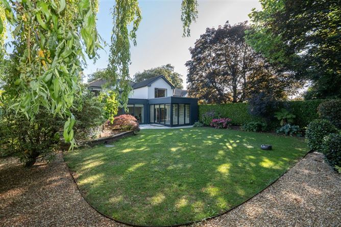 https://photos-a.propertyimages.ie/media/0/9/6/5014690/489378fd-152f-41d0-8603-6578e5a31877_l.jpg