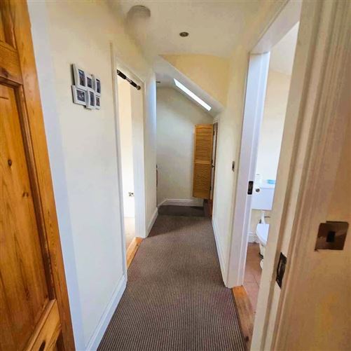 Photo 10 of 18 — 5 Ceol Na HAbhainn,Bridge Street, Ballineen, Cork