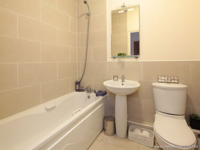 24 Woodview, Mount Merrion Avenue, Blackrock, County Dublin