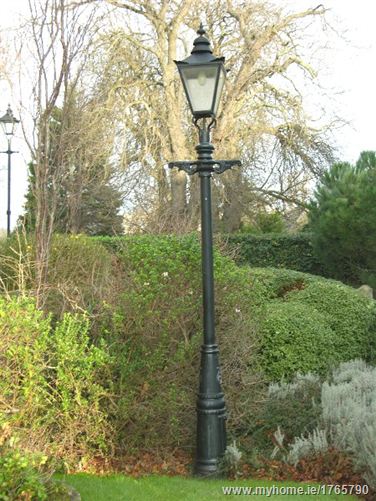 24 Woodview, Mount Merrion Avenue, Blackrock, County Dublin