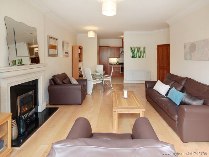 24 Woodview, Mount Merrion Avenue, Blackrock, County Dublin