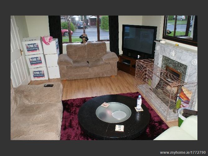 13 Mount Eagle View, Leopardstown, Dublin 18