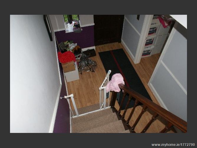 Photo 7 of 11 — 13 Mount Eagle View, Leopardstown, Dublin 18