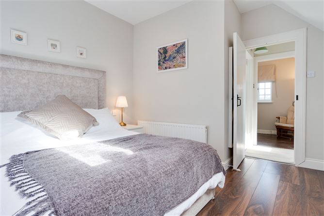 692 Lucan Road, Chapelizod, Dublin 20