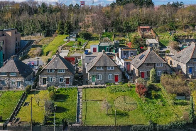 692 Lucan Road, Chapelizod, Dublin 20