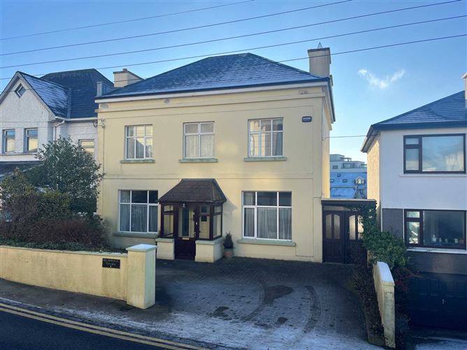 Main image for 2 Monksfield, Salthill, Galway, County Galway