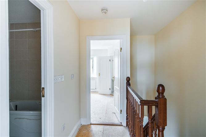 18 Cruise Park Walk, Tyrrelstown, Dublin 15