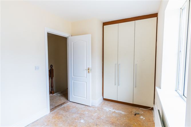 18 Cruise Park Walk, Tyrrelstown, Dublin 15