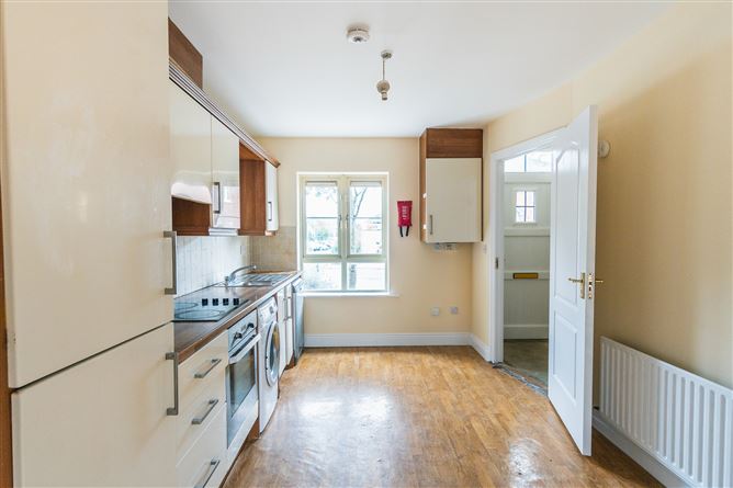 18 Cruise Park Walk, Tyrrelstown, Dublin 15