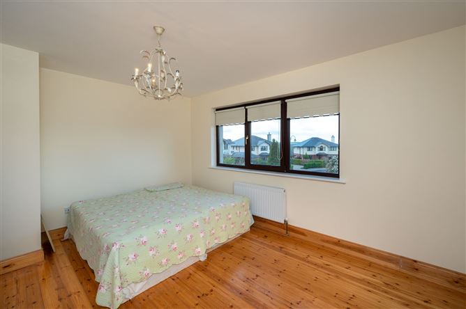 35 Heatherfield Crescent, Ballymaw, Waterfall, Cork