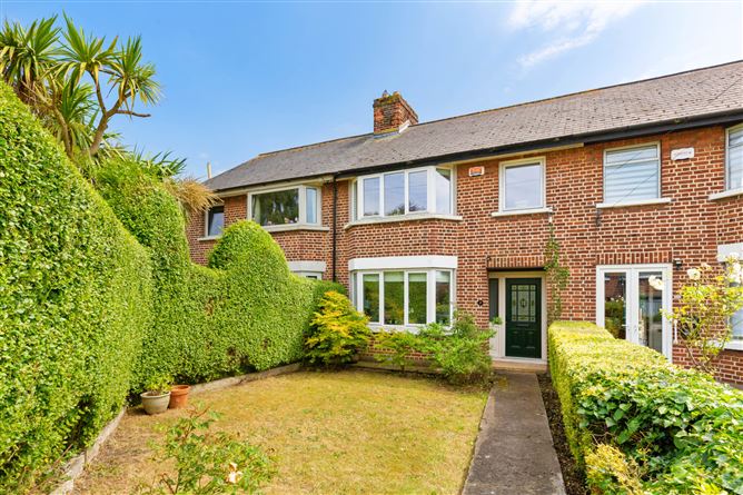 7 Lea Crescent, Sandymount, Dublin 4