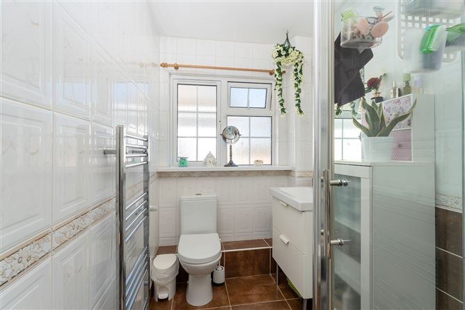 114 Moyville, Rathfarnham,   Dublin 16